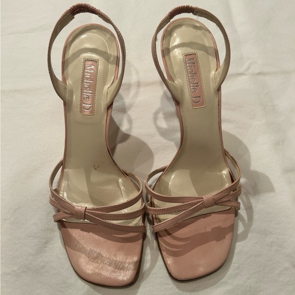 Michelle D Petal Pink Heels 7.5 - Picture 5 of 7